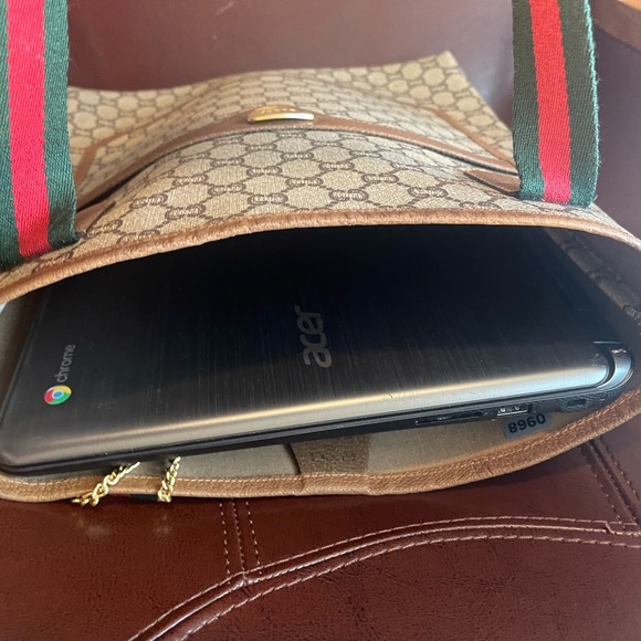 Gucci Large Monogram Tote - Picture 7 of 10